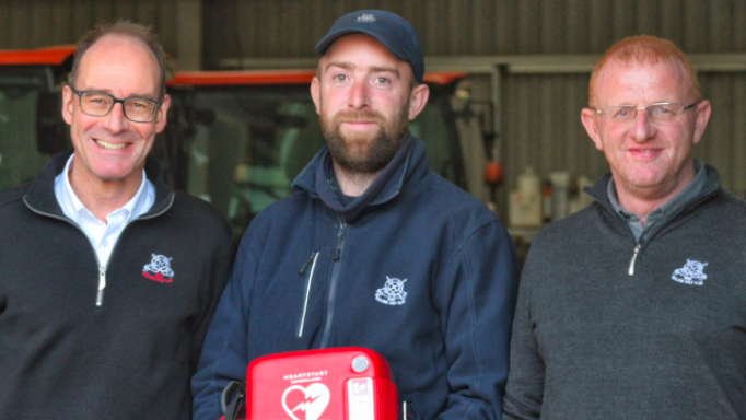 Heroic greenkeeper saves a man's life at Scottish golf club